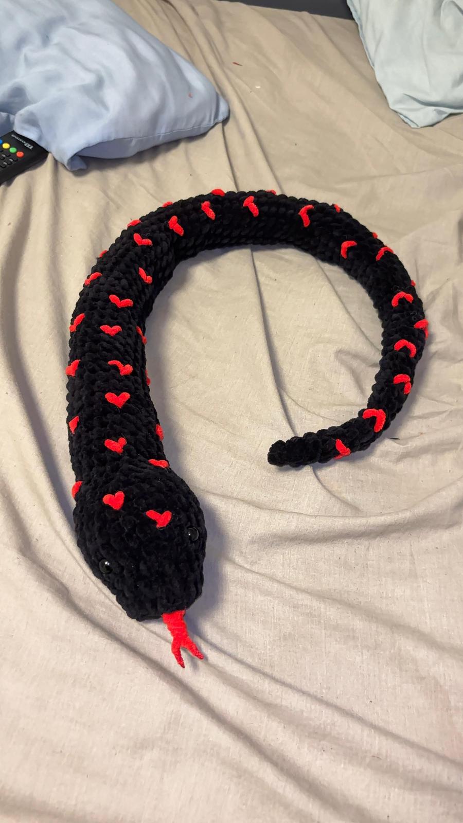 Serpiente de Peluche Love Snake